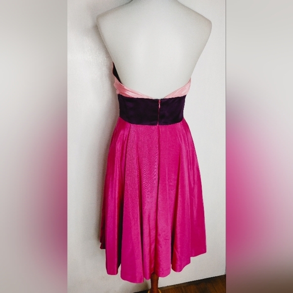 VIVIENNE TAM BANDEAU DRESS - Picture 9 of 10